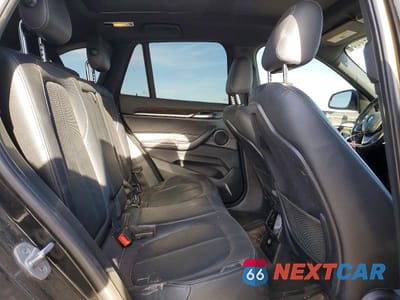 Zdjęcie 11 z 12 samochodu: 2018 BMW X1 SDRIVE28I VIN:WBXHU7C38J5H40833 - miniatura