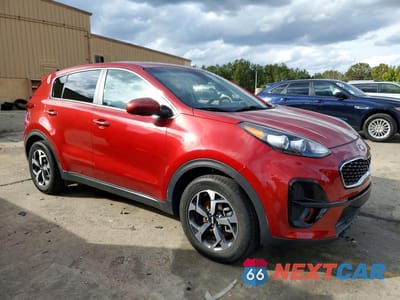 Czwarte zdjęcie samochodu z boku: 2021 KIA SPORTAGE LX VIN:KNDPM3AC7M7926907 - miniatura