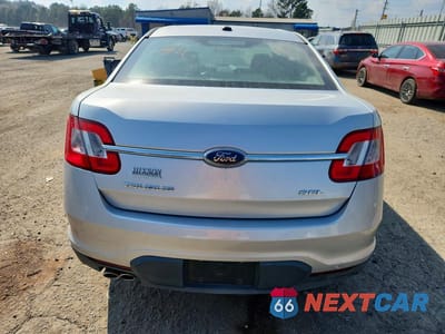 Zdjęcie 6 z 12 samochodu: 2010 FORD TAURUS SEL VIN:1FAHP2EW9AG121549 - miniatura