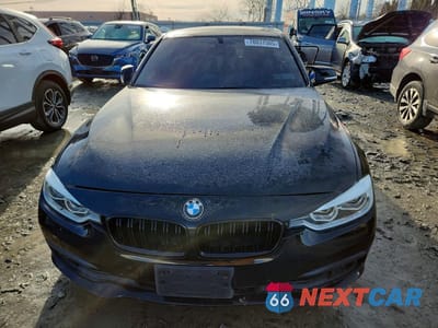 Piąte zdjęcie samochodu w środku: 2018 BMW 320 XI VIN:WBA8E5G52JNV02884 - miniatura