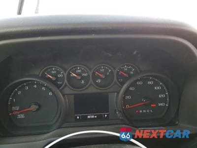 Zdjęcie 9 z 12 samochodu: 2024 CHEVROLET SILVERADO 1500 SILVERADO 4WD V8 CRE VIN:1GCUDAED5RZ183704 - miniatura