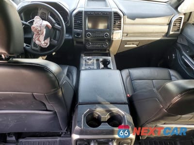 Zdjęcie 8 z 15 samochodu: 2020 FORD EXPEDITION XLT VIN:1FMJU1JT1LEA53977 - miniatura