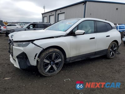 2023 BMW IX XDRIVE50 WB523CF08PCL95980 - główne zdjęcie licytacji z USA - miniatura