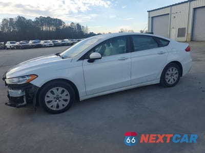 2019 FORD FUSION S 3FA6P0G75KR127022 - główne zdjęcie licytacji z USA - miniatura