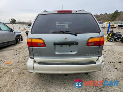 Zdjęcie 6 z 13 samochodu: 2000 TOYOTA SIENNA LE VIN:4T3ZF13C1YU220272 - miniatura