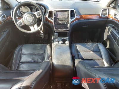 Zdjęcie 8 z 13 samochodu: 2011 JEEP GRAND CHEROKEE LIMITED VIN:1J4RR5GGXBC704604 - miniatura