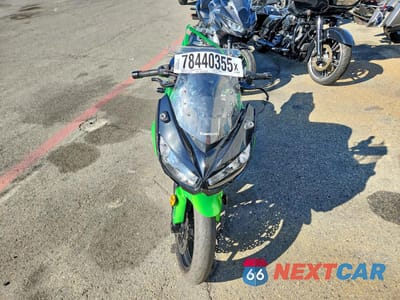 Drugie zdjęcie samochodu z przodu: 2015 KAWASAKI ZX1000 M VIN:JKAZXCM16FA005546 - miniatura