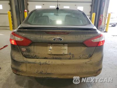 Zdjęcie 6 z 11 samochodu: 2013 FORD FOCUS SE VIN:1FADP3F20DL371614 - miniatura