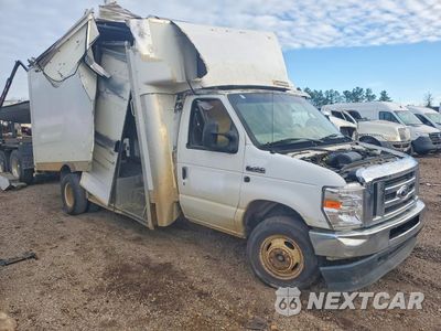 Czwarte zdjęcie samochodu z boku: 2022 FORD E450 DELIVERY TRUCK VIN:1FDXE4FN0NDC22690 - miniatura