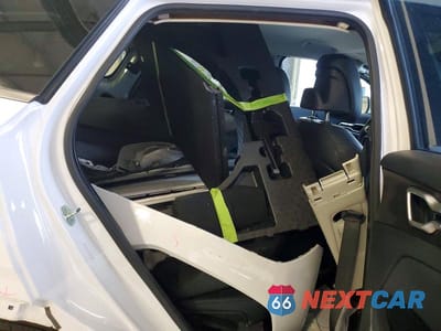 Zdjęcie 11 z 12 samochodu: 2023 KIA SPORTAGE EX VIN:5XYK3CAF4PG114527 - miniatura