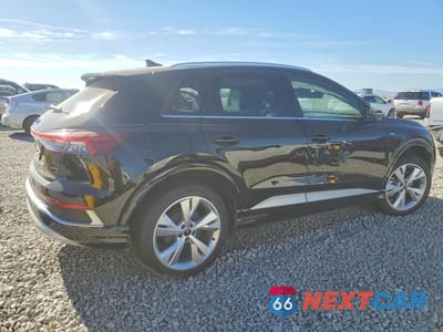 Trzecie zdjęcie samochodu z tyłu: 2023 AUDI Q4 E-TRON PREMIUM PLUS VIN:WA1L2BFZXPP063420 - miniatura