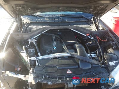 Zdjęcie 12 z 14 samochodu: 2015 BMW X5 XDRIVE35I VIN:5UXKR0C54F0K66814 - miniatura