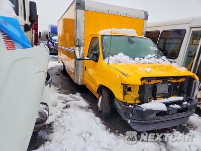 Czwarte zdjęcie samochodu z boku: 2024 FORD ECONOLINE E-350 VIN:1FDWE3FN4RDD08743 - miniatura