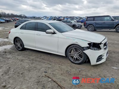 Czwarte zdjęcie samochodu z boku: 2017 MERCEDES-BENZ E 300 VIN:WDDZF4JB6HA175362 - miniatura