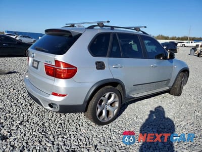Trzecie zdjęcie samochodu z tyłu: 2011 BMW X5 XDRIVE35I VIN:5UXZV4C50BL741014 - miniatura