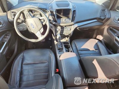 Zdjęcie 8 z 12 samochodu: 2019 FORD ESCAPE SEL VIN:1FMCU9HD9KUC49076 - miniatura