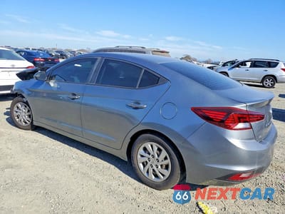 Drugie zdjęcie samochodu z przodu: 2019 HYUNDAI ELANTRA SE VIN:KMHD74LF8KU777201 - miniatura