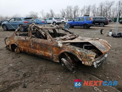 Czwarte zdjęcie samochodu z boku: 1991 BMW 325 I AUTOMATIC VIN:WBAAD2314MED30788 - miniatura