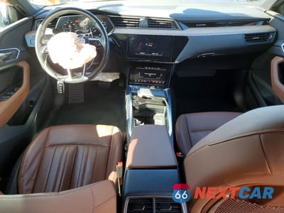 Zdjęcie 8 z 14 samochodu: 2024 AUDI Q8 E-TRON SPORTBACK PREMIUM PLUS VIN:WA1CAAGE6RB016572 - miniatura