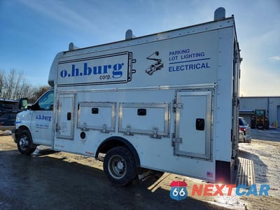 Drugie zdjęcie samochodu z przodu: 2021 CHEV EXPRESS G3500 VIN:1GB3GRC7XM1311980 - miniatura