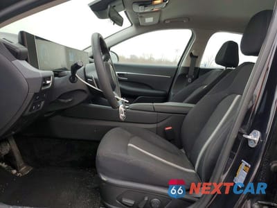 Zdjęcie 7 z 11 samochodu: 2025 HYUNDAI SONATA SEL VIN:KMHL64JA5SA479275 - miniatura