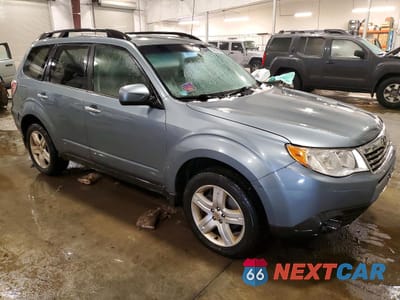 Czwarte zdjęcie samochodu z boku: 2010 SUBARU FORESTER 2.5X PREMIUM VIN:JF2SH6CC1AH906687 - miniatura