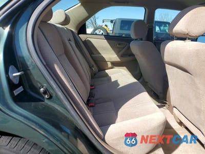 Zdjęcie 10 z 13 samochodu: 2001 TOYOTA CAMRY LE VIN:4T1BG22K51U817937 - miniatura
