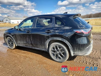Drugie zdjęcie samochodu z przodu: 2023 HONDA HR-V SPORT VIN:3CZRZ2H56PM723636 - miniatura