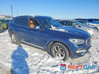 Czwarte zdjęcie samochodu z boku: 2020 BMW X3 XDRIVE30I VIN:5UXTY5C08LLT35006 - miniatura