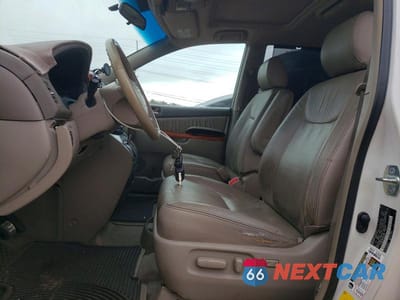 Zdjęcie 7 z 13 samochodu: 2007 TOYOTA SIENNA VIN:5TDBK22C27S007674 - miniatura