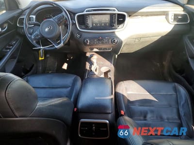 Zdjęcie 8 z 12 samochodu: 2017 KIA SORENTO LX VIN:5XYPGDA38HG269525 - miniatura