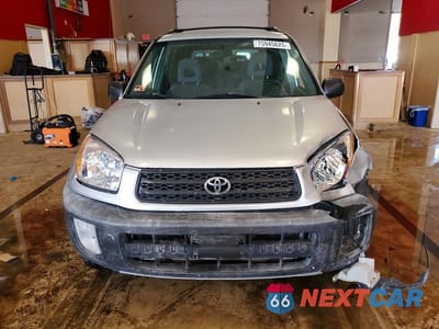 Piąte zdjęcie samochodu w środku: 2002 TOYOTA RAV4 BASE VIN:JTEHH20V226069786 - miniatura