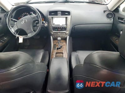 Zdjęcie 8 z 12 samochodu: 2009 LEXUS IS VIN:JTHCK262X95033162 - miniatura