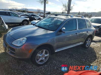 2004 PORSCHE CAYENNE S WP1AB29P64LA65433 - główne zdjęcie licytacji z USA - miniatura