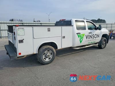 Trzecie zdjęcie samochodu z tyłu: 2013 CHEV SILVERADO K2500 HEAVY DUTY VIN:1GB1KVCG8DF181604 - miniatura