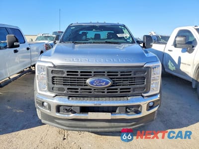 Piąte zdjęcie samochodu w środku: 2024 FORD F450 SUPER DUTY VIN:1FT8W4DT8REF85987 - miniatura