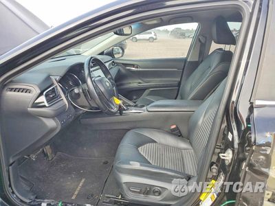 Zdjęcie 7 z 11 samochodu: 2018 TOYOTA CAMRY L VIN:4T1B11HK7JU156155 - miniatura