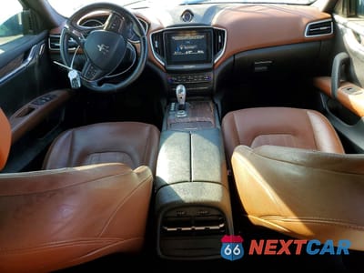 Zdjęcie 8 z 12 samochodu: 2017 MASERATI GHIBLI VIN:ZAM57XSA0H1238142 - miniatura