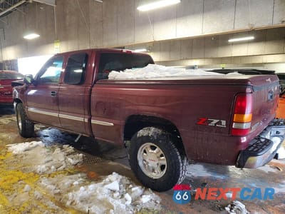 Drugie zdjęcie samochodu z przodu: 2001 GMC NEW SIERRA K1500 VIN:2GTEK19T811364515 - miniatura