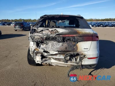 Zdjęcie 6 z 12 samochodu: 2020 AUDI Q8 PREMIUM VIN:WA1AVAF17LD019101 - miniatura