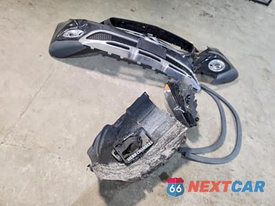 Zdjęcie 13 z 13 samochodu: 2019 MERCEDES-BENZ GLA 250 4MATIC VIN:WDCTG4GB7KU016757 - miniatura