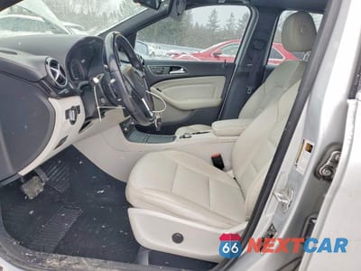 Zdjęcie 7 z 12 samochodu: 2013 MERCEDES-BENZ B250 VIN:WDDMH4EB2DJ178736 - miniatura