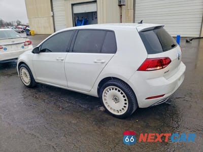 Drugie zdjęcie samochodu z przodu: 2018 VOLKSWAGEN GOLF S VIN:3VWG17AU9JM255151 - miniatura
