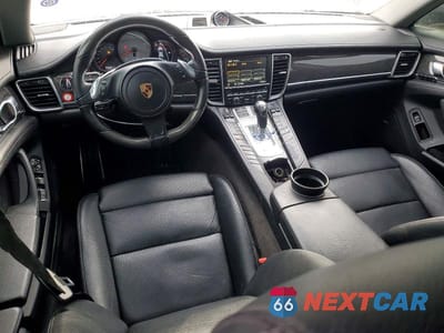 Zdjęcie 8 z 12 samochodu: 2016 PORSCHE PANAMERA S VIN:WP0AB2A79GL050538 - miniatura