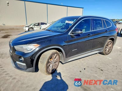 2017 BMW X1 XDRIVE28I WBXHT3C37H5F87044 - główne zdjęcie licytacji z USA - miniatura