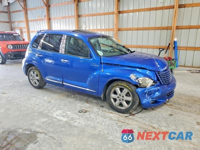 Czwarte zdjęcie samochodu z boku: 2005 CHRYSLER PT CRUISER LIMITED VIN:3C8FY68855T503225 - miniatura