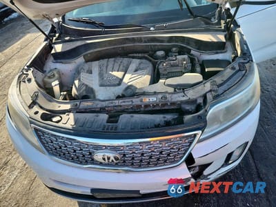 Zdjęcie 12 z 13 samochodu: 2014 KIA SORENTO SX VIN:5XYKW4A77EG451082 - miniatura