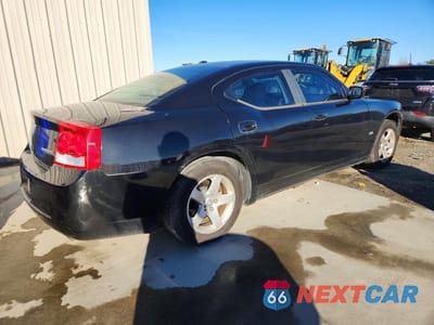 Trzecie zdjęcie samochodu z tyłu: 2010 DODGE CHARGER VIN:2B3CA2CV2AH287997 - miniatura
