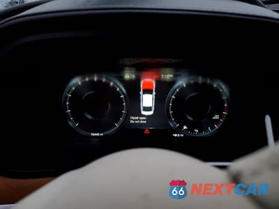 Zdjęcie 9 z 12 samochodu: 2017 VOLVO S90 T6 INSCRIPTION VIN:YV1A22ML9H1010847 - miniatura