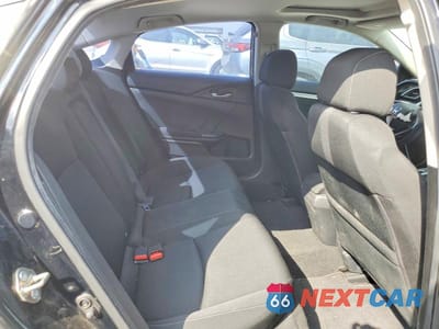 Zdjęcie 10 z 11 samochodu: 2019 HONDA CIVIC EX VIN:19XFC1F3XKE020257 - miniatura